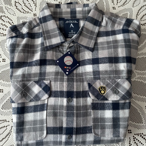 Milwaukee Brewers Graphic Flannel Shirt ~ NWT - Picture 3 of 6